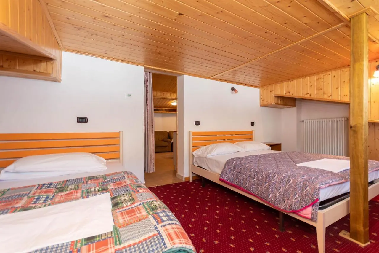 Villa Simona Falcade Apartament